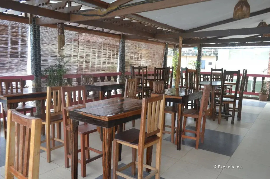 Food & Beverage