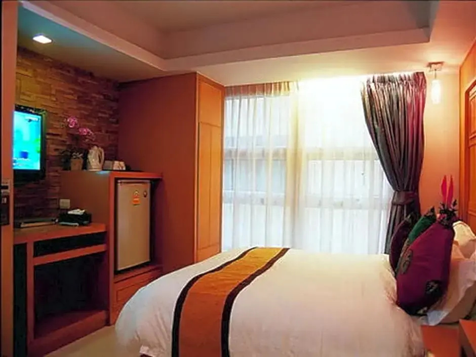 Superior Double room (full double bed)