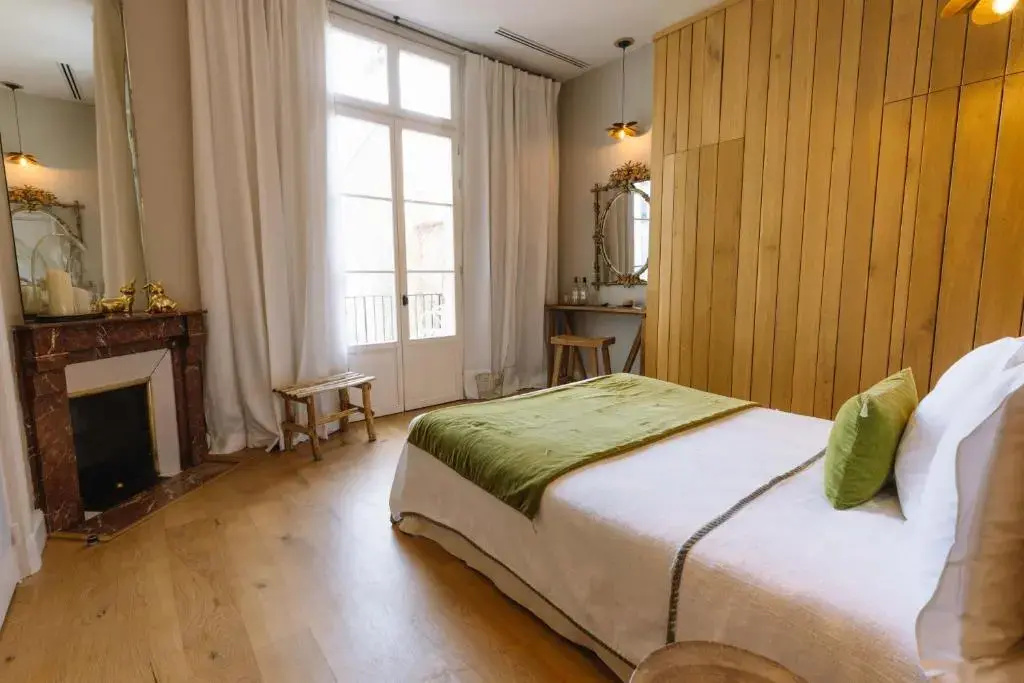 Standard Double room (full double bed)