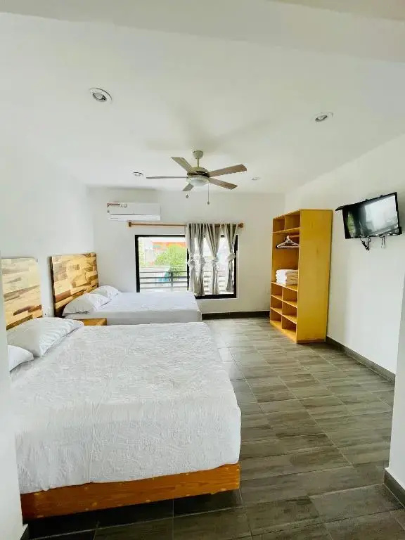 Standard Double room with balcony (full double bed)