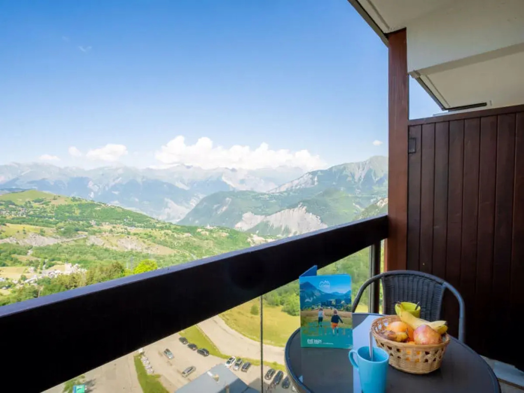 Balcony & Terrace