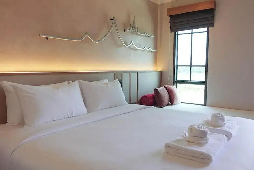 Superior Double room with balcony (full double bed)