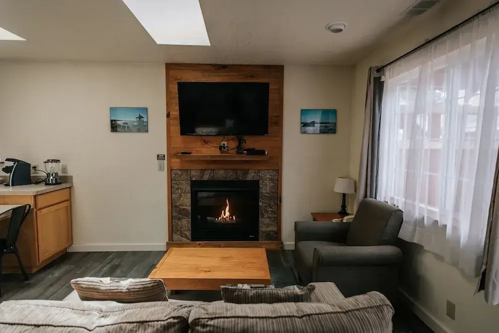 Standard Double Cottage with balcony (full double bed)