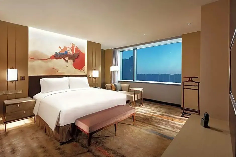 1 Bedroom Deluxe Double Suite (full double bed)