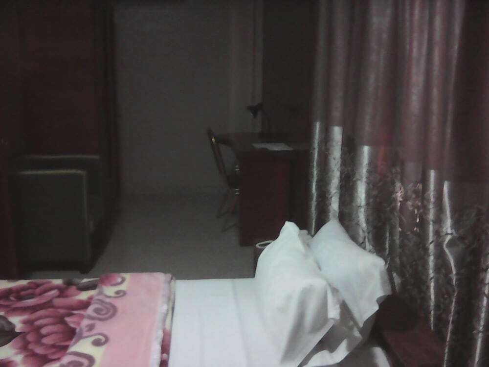 Image 7