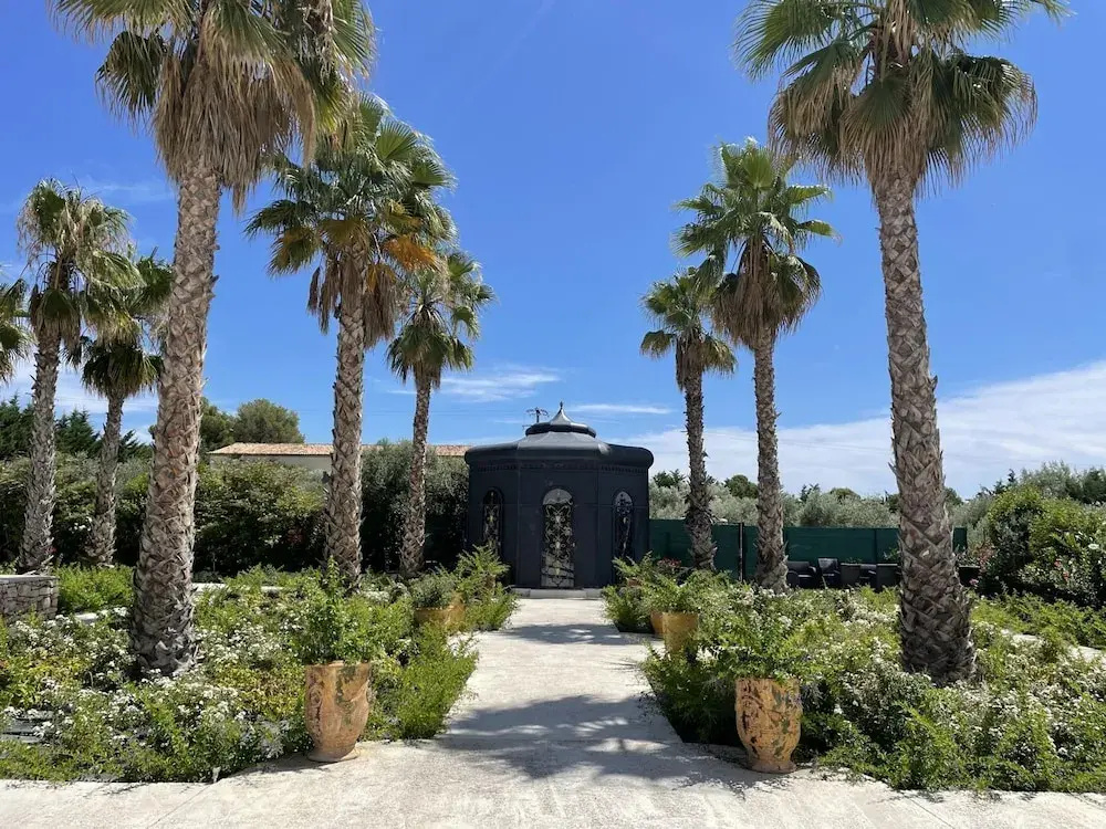 Voir la photo 3 — Somptueuse Double Luxe Superbe vue Piscine Jardin