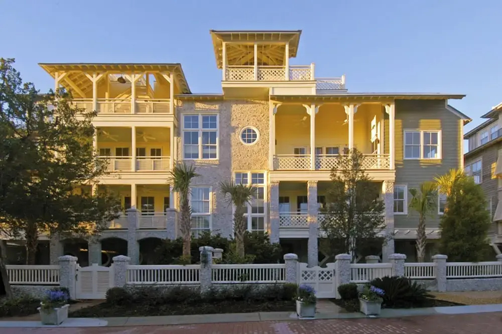 Beach Cottage With Private Pool & Spa, Ocean Views, & Shared Pool Access