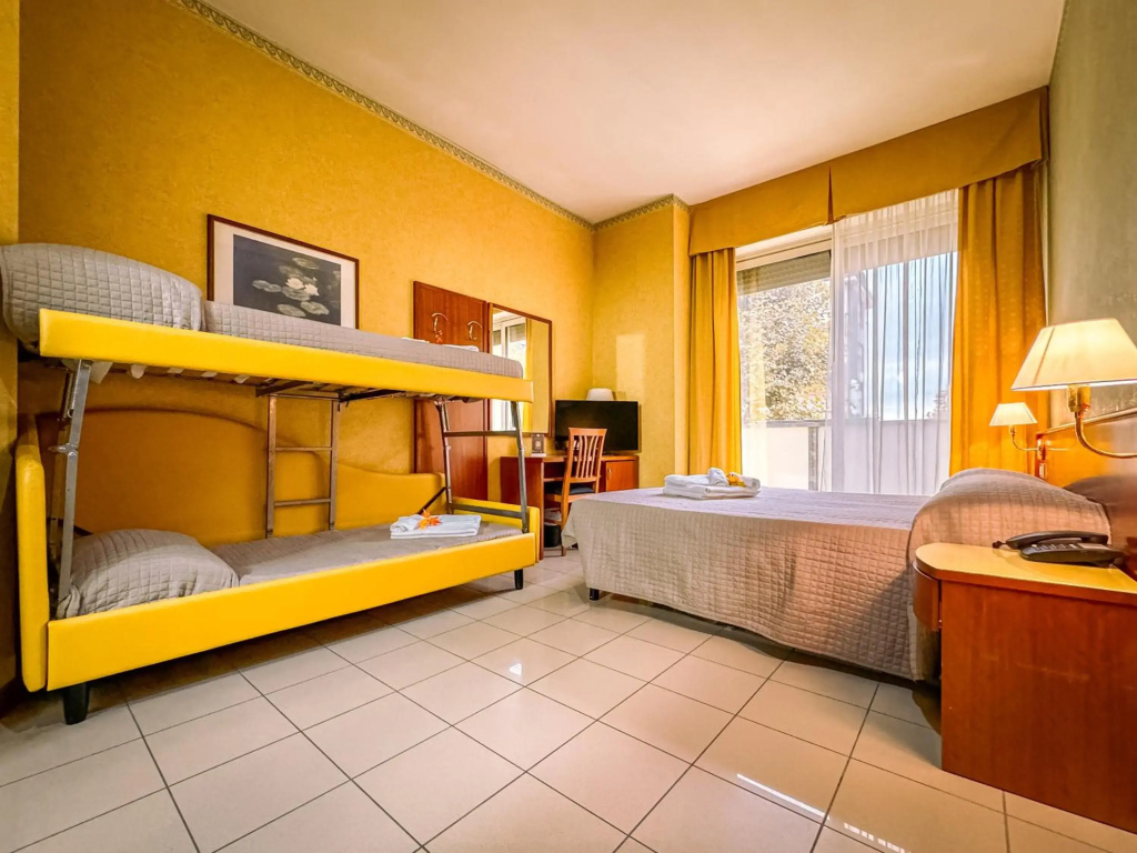 Hotel photo 32