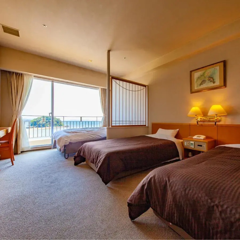 Western-Style Double room (twin beds)