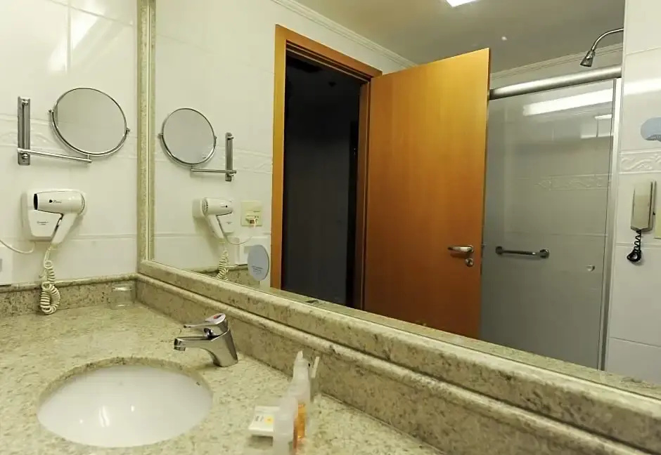 Luxury Double room (full double bed)