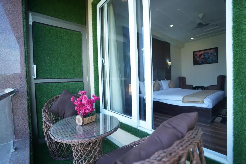 Premium room with balcony