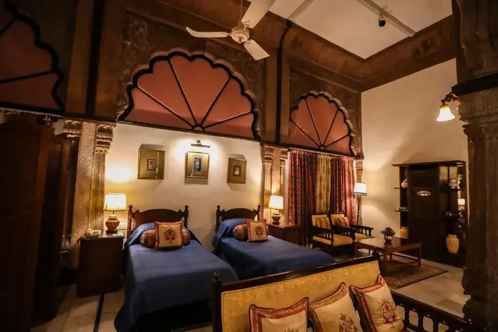 WelcomHeritage Bal Samand Lake Palace - Chambres