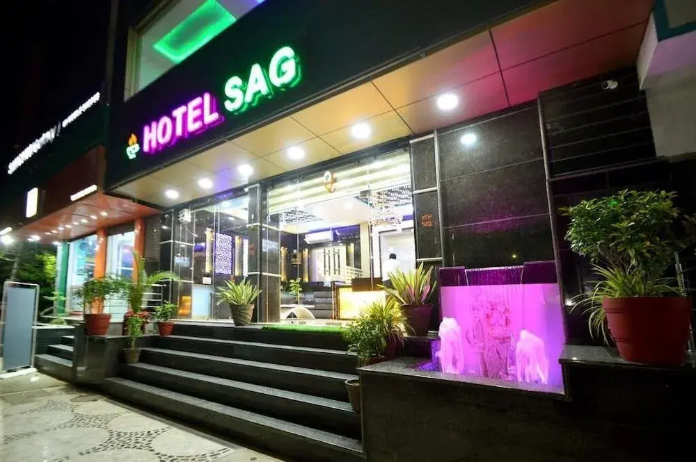 Hotel photo 1
