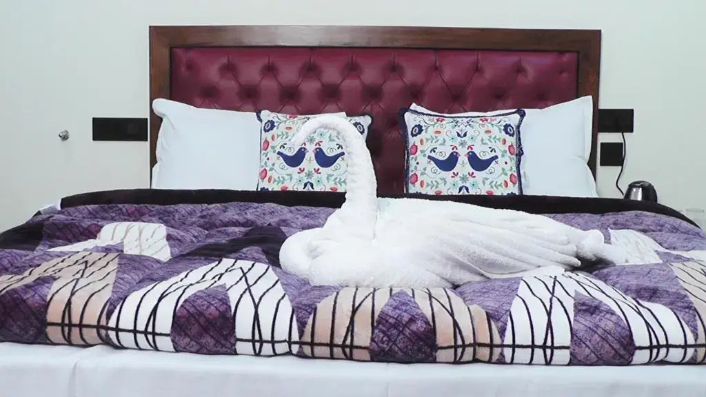 Superior Double room (full double bed)