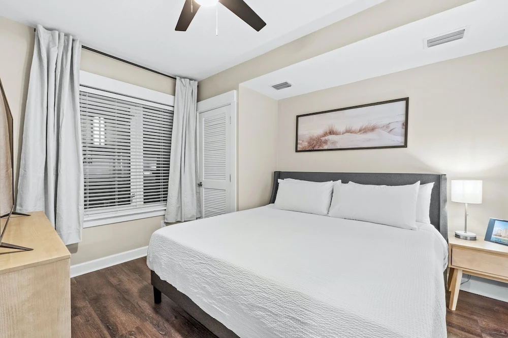 Grand Panama Beach Resort by Panhandle Getaways - Chambres