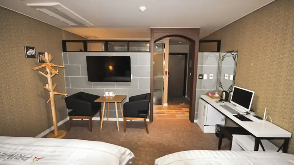 Hotel photo 2