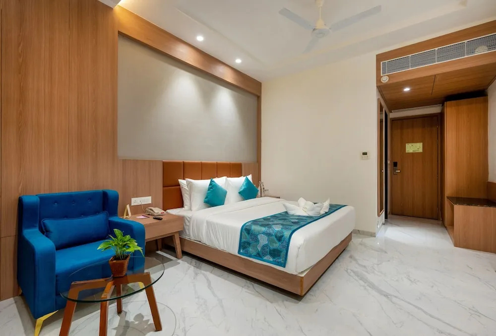 Hotel photo 12