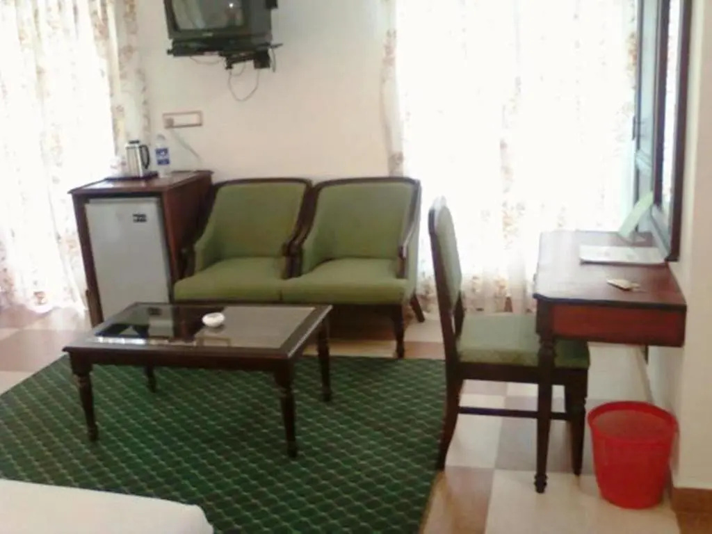 Standard Double room beachfront (full double bed)