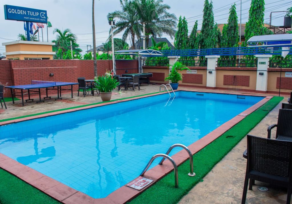 Pool