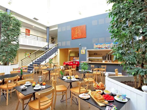 ACE Hôtel Vendée Sainte Hermine (ex Clem'otel) - Général