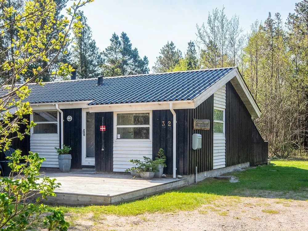 5 Star Holiday Home in Jerup