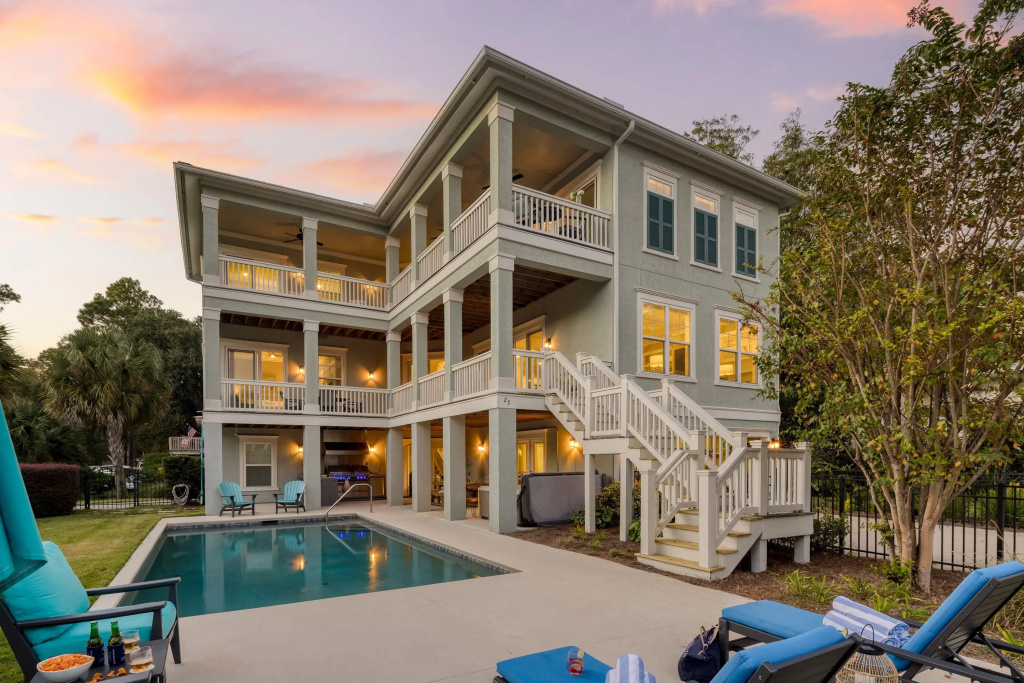 Sweetbay by Avantstay 1 Min Walk to Beach + Pool