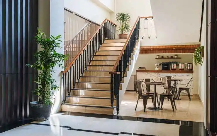 Balcony & Terrace