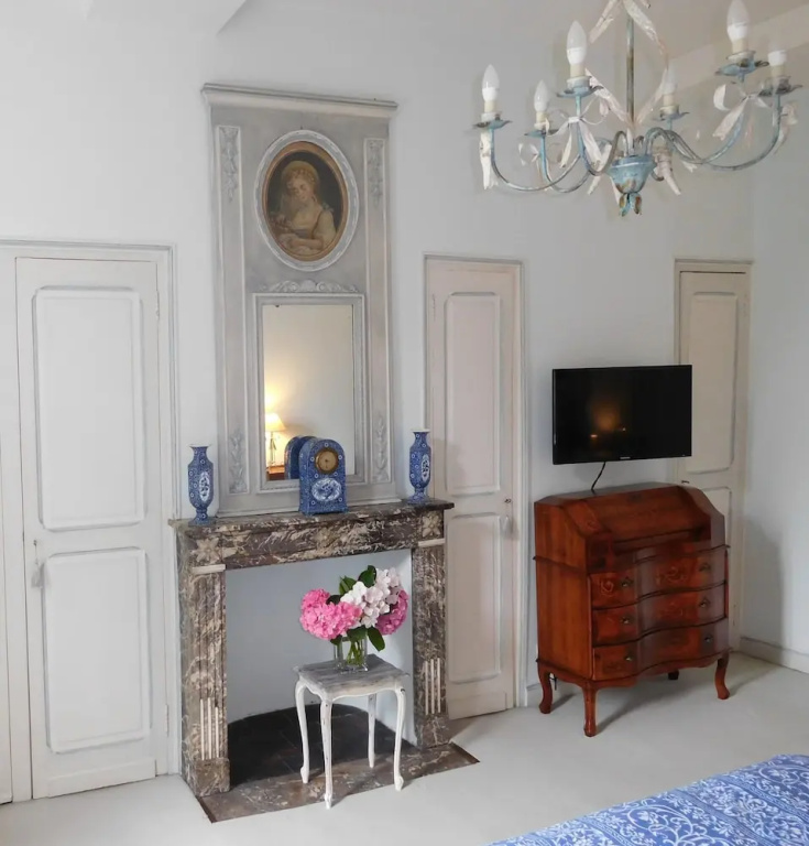 Comfort Double room (full double bed)