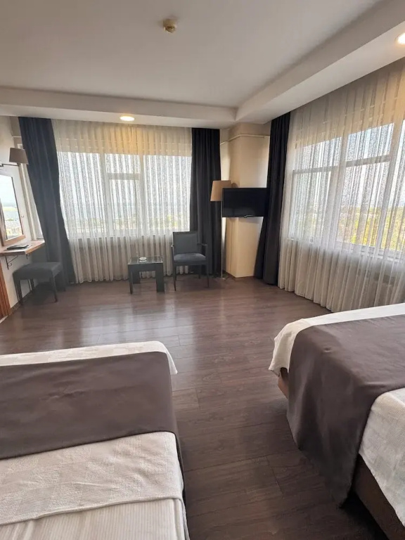 Standard Suite