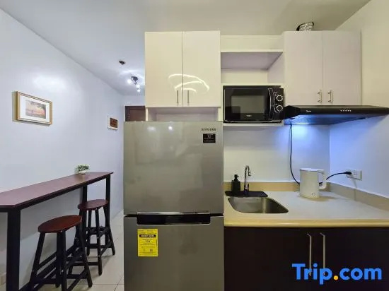 Citispace 1BR Unit Ridgewood Towers Near BGC #RW02