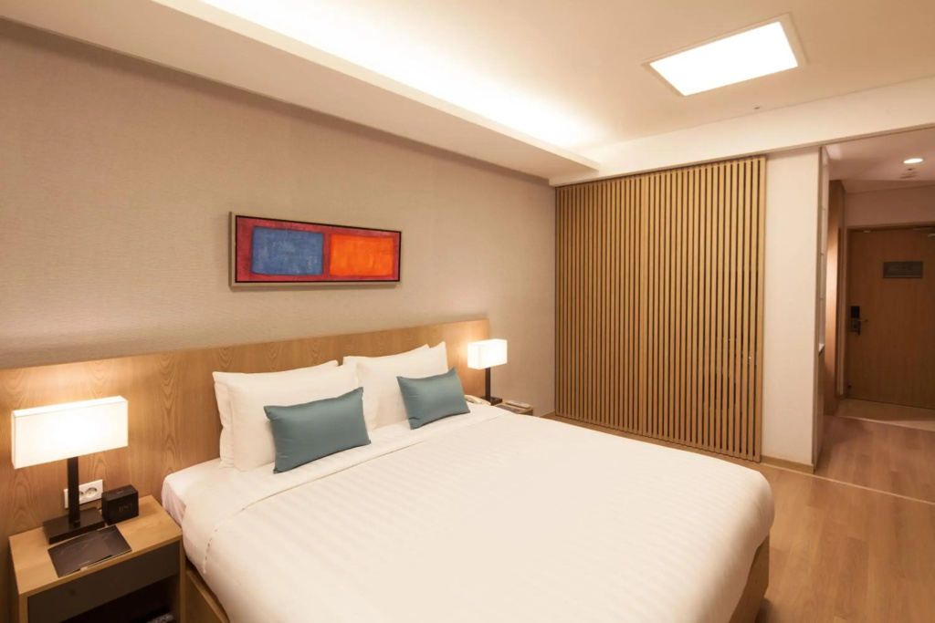 Отель Fraser Place Central Seoul в Сеуле