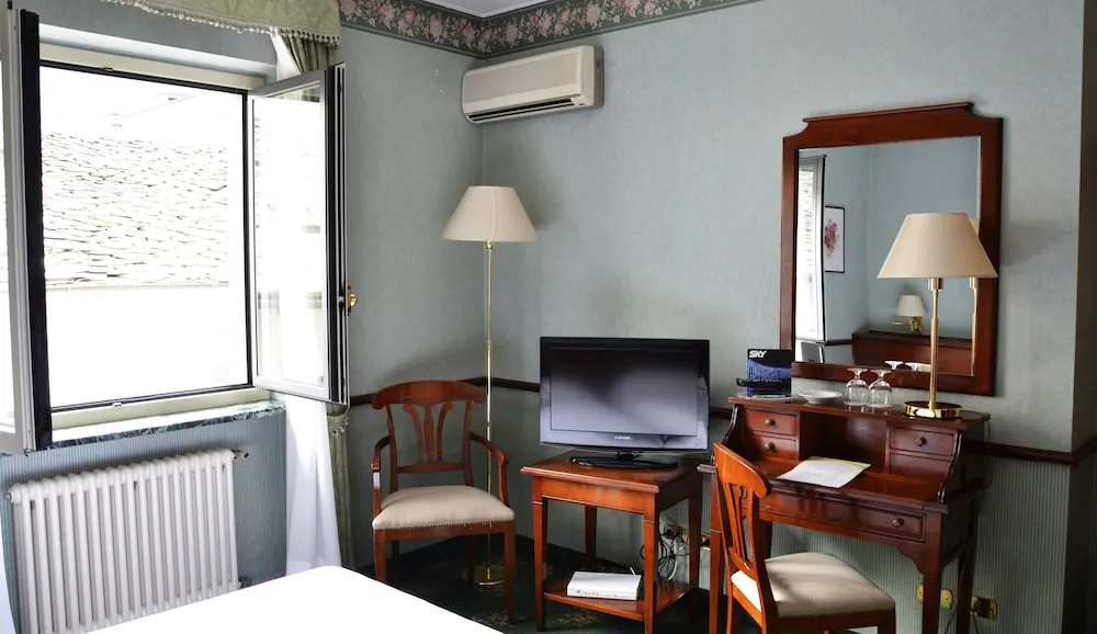 Hotel De la Ville - Chambres