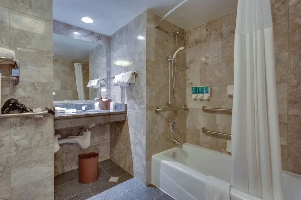Drury Inn & Suites Kansas City Overland Park - Chambres