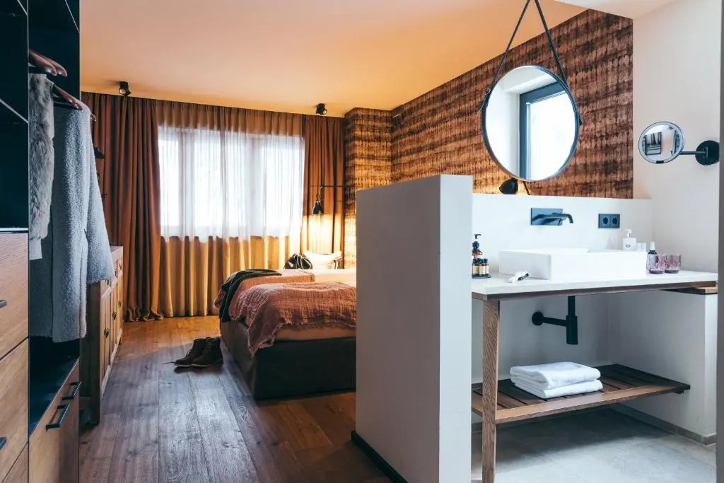 Superior room