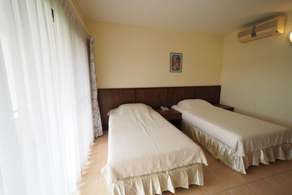 gallery_image_hidden_22