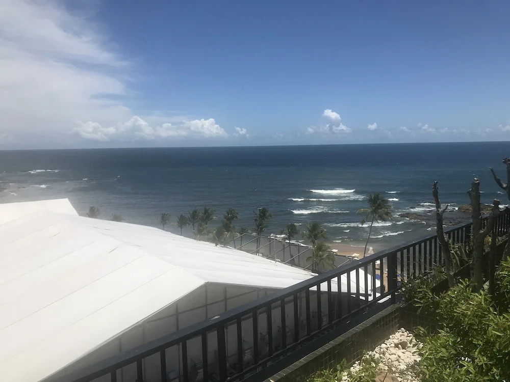 Beach & Waterfront
