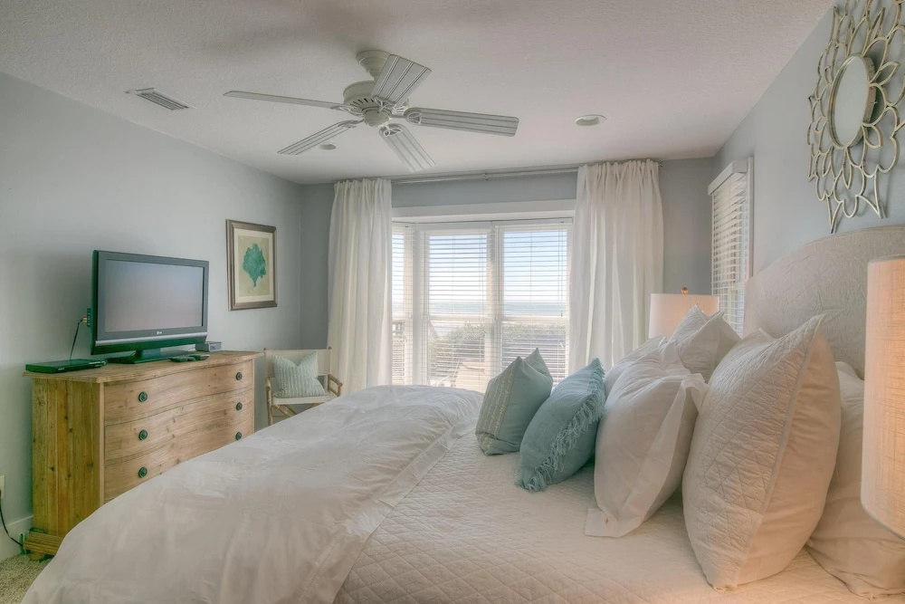 Seaside Gulf Front by Exclusive 30A