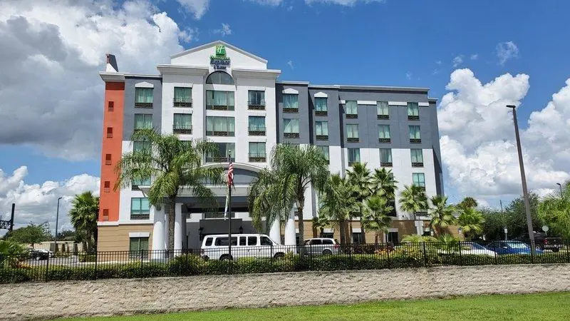Holiday Inn Express & Suites, International Drive by IHG - Chambres