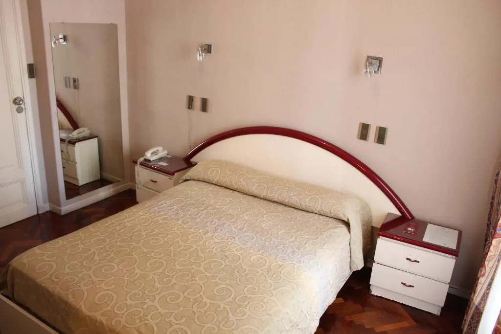 Ayacucho Palace Hotel - Chambres