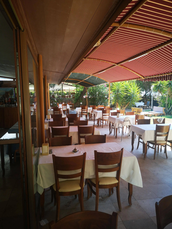 Hotel photo 8