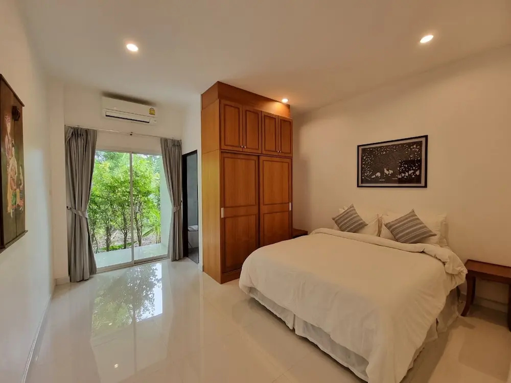 Villa Baan Lalle Pool and Spa