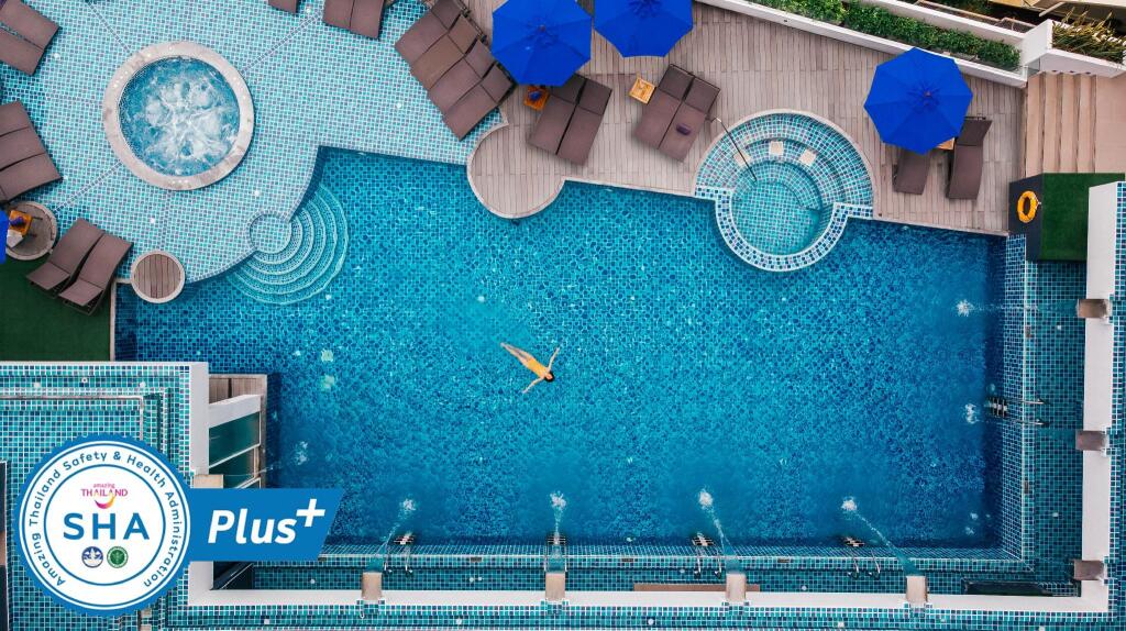 Двухместный номер Superior двуспальная кровать в The Yama Hotel Phuket