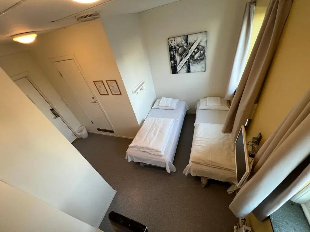 Standard Double room full double bed