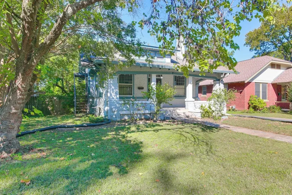 Midtown Home Near BBQ & Overton Park!