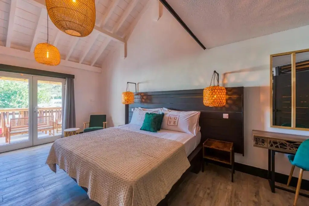 Love Hotel — фото 3