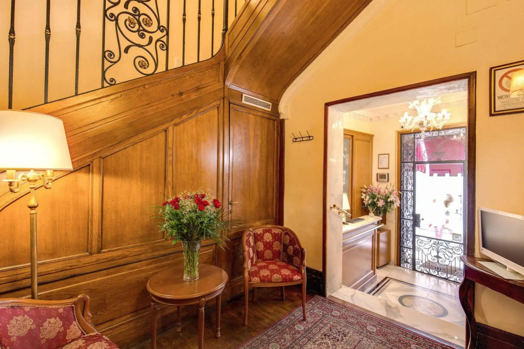 Hotel La Lumiere di Piazza di Spagna - Général
