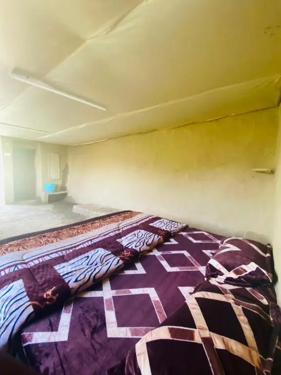 Standard Double room with mountain view (full double bed)