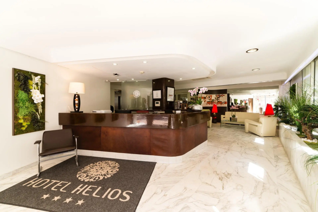 Hotel photo 2