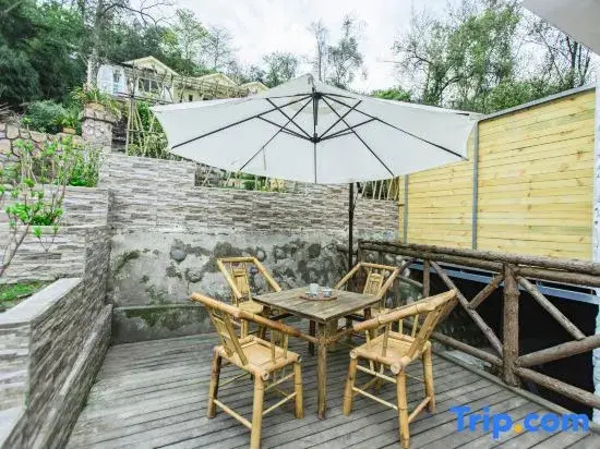 Jingye Mountainside Homestay