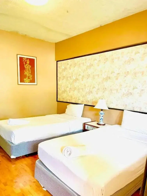Deluxe Double room with balcony (twin beds)